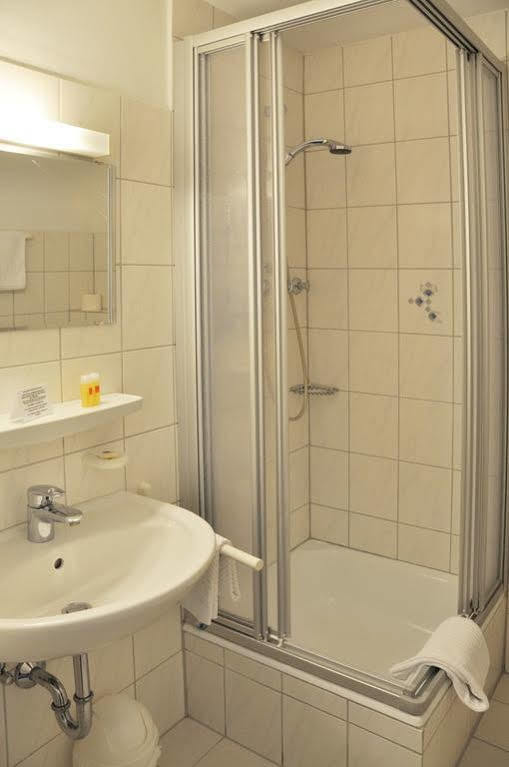 Hotel Fortuna Stockach Extérieur photo