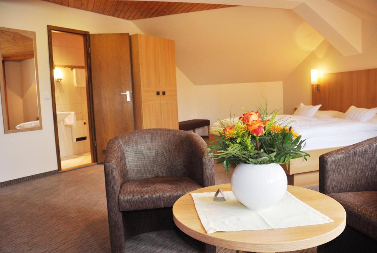 Hotel Fortuna Stockach Extérieur photo