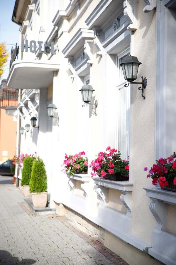 Hotel Fortuna Stockach Extérieur photo